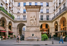 One of My Favorite Sunday Lunch Spots in Paris